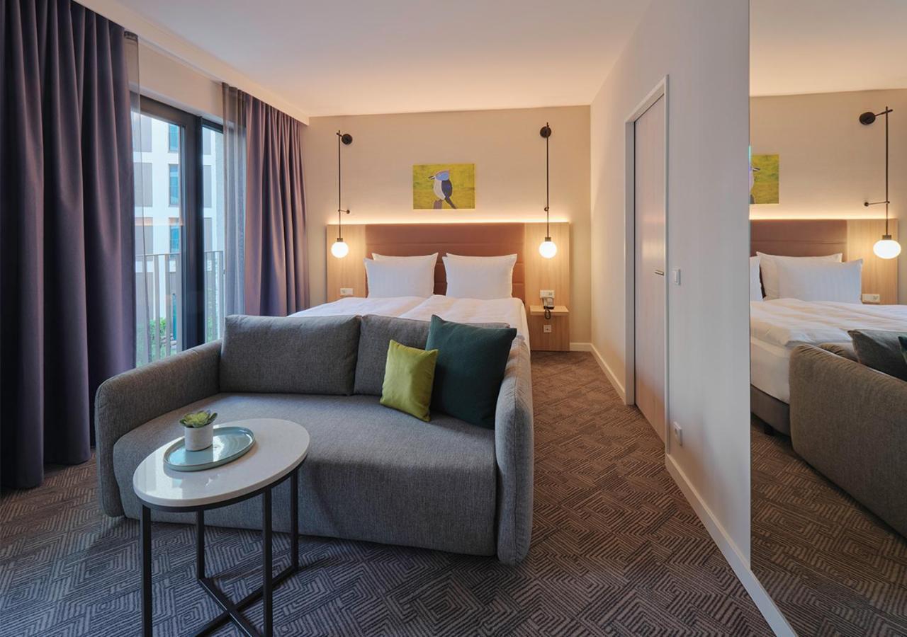 Adina Apartment Hotel Koln Bagian luar foto