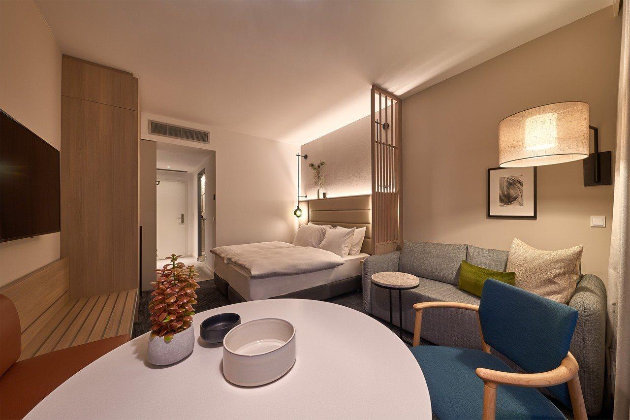 Adina Apartment Hotel Koln Bagian luar foto
